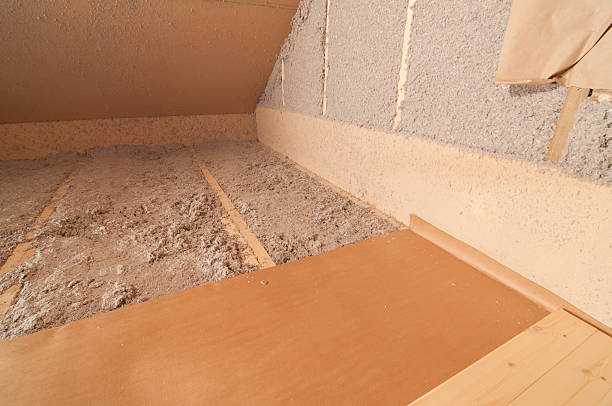 Best Geographic-Specific Insulation Services in Hollandale, MS